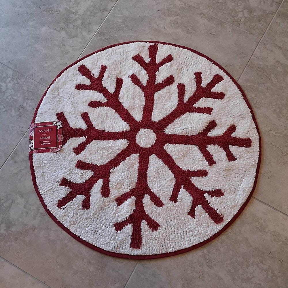 Avanti Sparkle Snowflake 29" Holiday Bath Rug